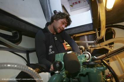 -Bernard Stamm- Orange II - Trophée Jules Verne 2005 - Entraînements Golfe de Gascogne