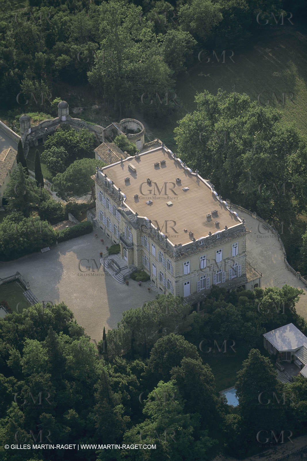 France, Provence, Villages des Alpilles, Aureille