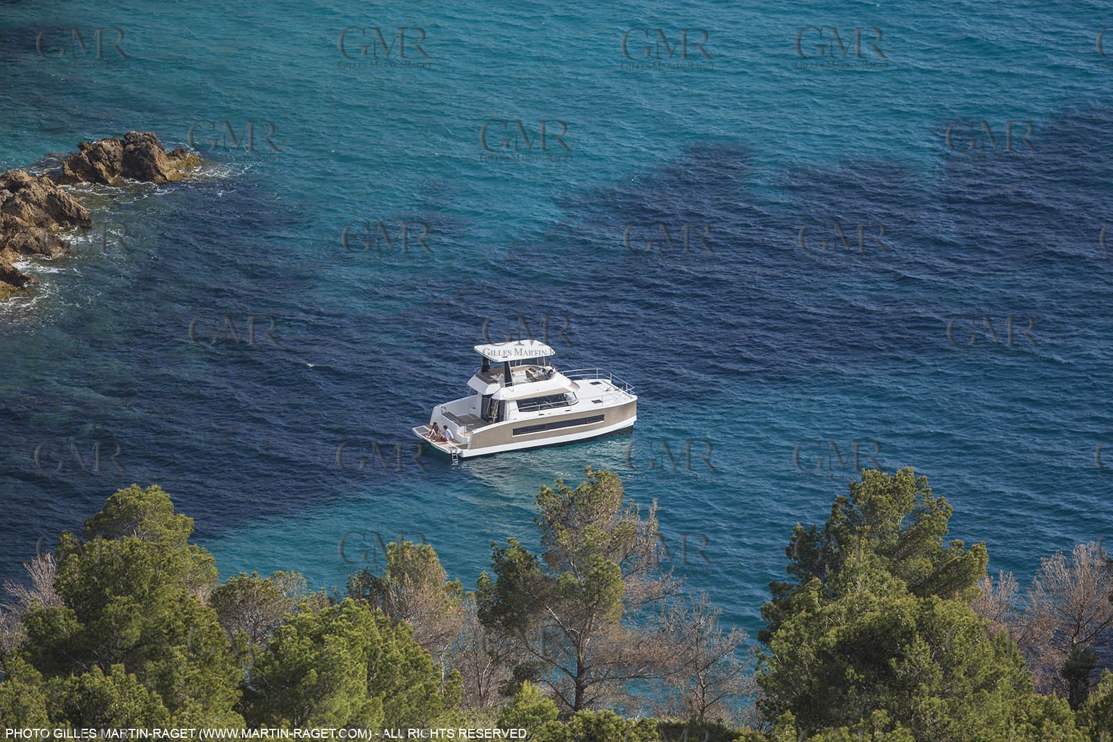 08 04 2015, Andraitx (Isla de Mallorca, Islas Baleares, ESP), Chantier Fountaine-Pajot, Motor Yacht 37