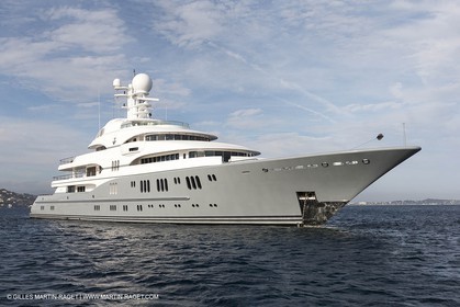 21 09 2014 - Cannes (FRA,83), Motor yacht TV