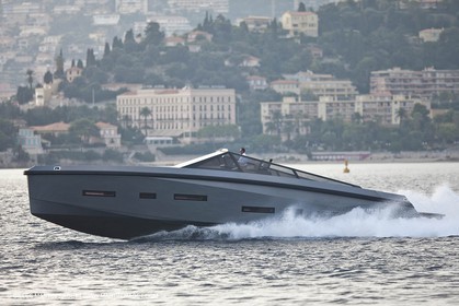 07 10 2009 - Saint Jean Cap Ferrat (FRA,06) Wally Yachts - Wallypower 55