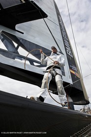 08 02 2010 - Valencia (ESP) - 33rd America's Cup - BMW ORACLE Racing - Day off 1 - Getting the yacht ready