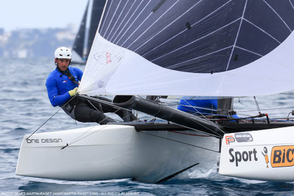 09 04 2016, Cannes (FRA, 06), Flying Phantom Series Cannes 2016