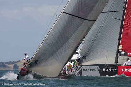 01 02 2009 - Auckland (NZL) -  Louis Vuitton Pacific Series -  Racing Day 3 - Round Robin 1