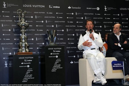 15 03 2007-Valencia (Spain)- 32nd America's Cup - Louis Vuitton Cup - RR1 - Heads of syndicate press conference