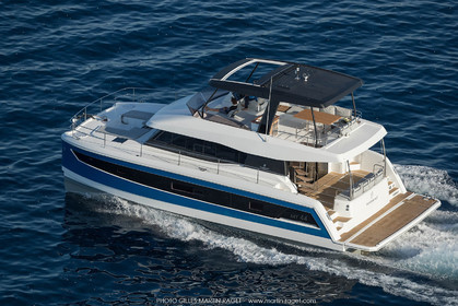 17 05 2017, Porquerolles (FRA,12), Fountaine-Pajot MY 44