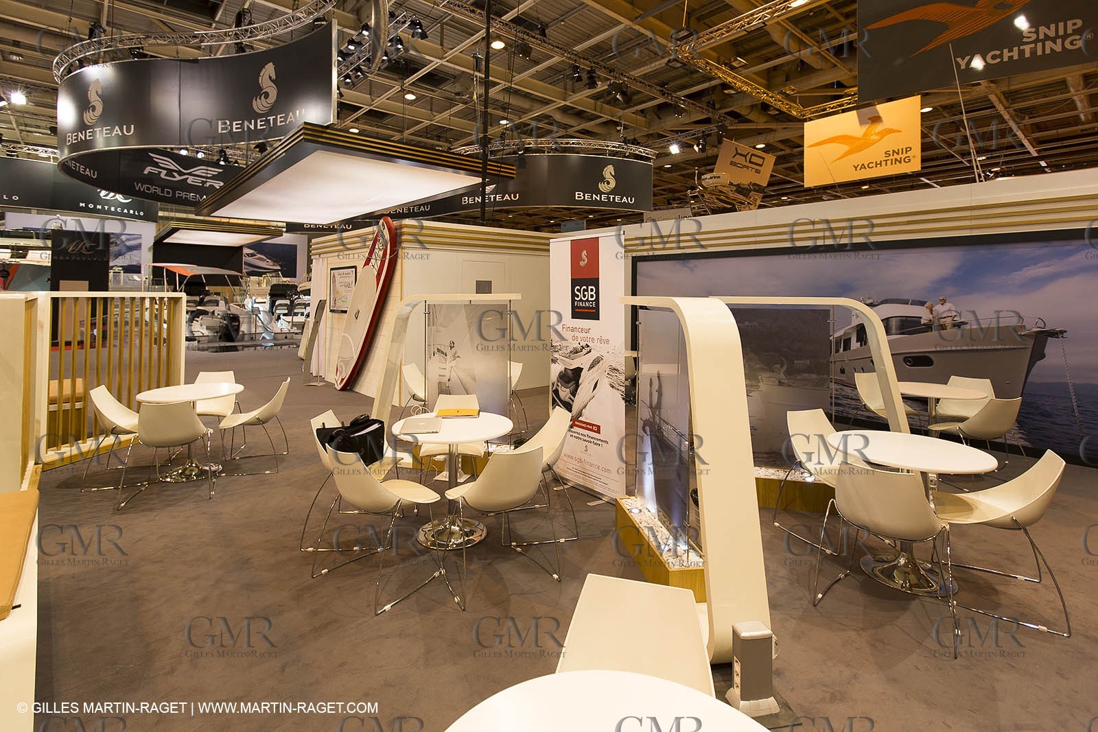 10 12 2013 - Paris (FRA,75) -Paris Boat Show - Beneteau booth