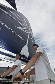 05 07 2012 - New York (USA) - Ocean Krys Race - Speed runs in fornt of NY city