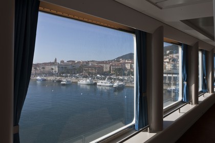 16 02 2012 - Ajaccio (FRA, Corse) - Compagnie la Méridionale - Le Piana en escale à Ajaccio