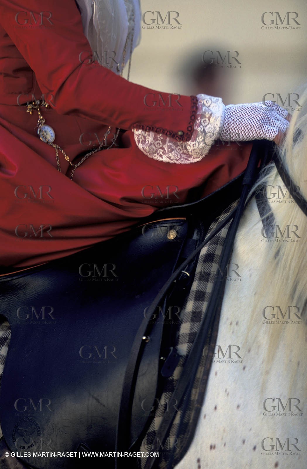 Women of Arles in traditional costume