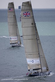 05 08 2010 - Cowes (UK, IOW) - The 1851 Cup -  BMW ORACLE Racing -  - Round The Island Race - Rounding No Man's Land fort.