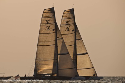 14 11 2010 - Dubai (UAE) - Dubai Louis Vuitton Trophy -  BMW ORACLE Racing - Race Day 1 - Vs All 4 one