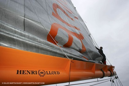 Orange II - Trophée Jules Verne 2005 - Entraînements - Lorient