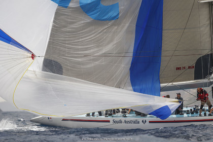 19 06 2024, Porquerolles Island (FRA), Championnat du monde des 12 m JI 2024, Race Day 1
