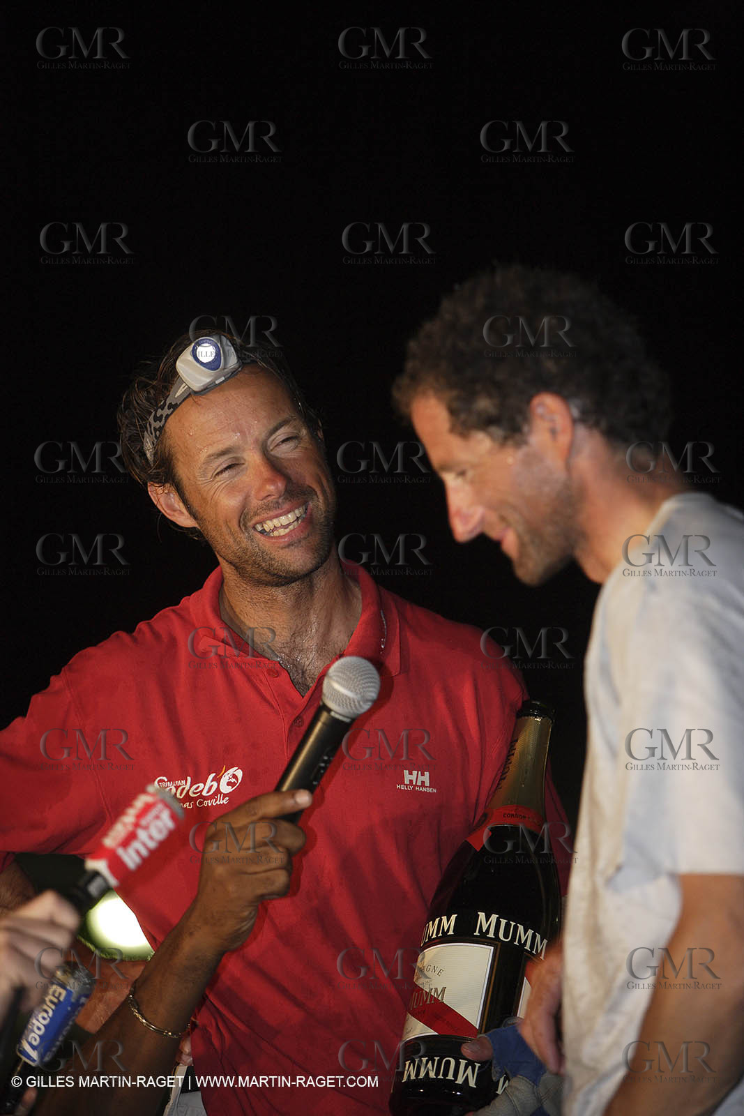 06 11 2006 - Pointe à Pitre Guadelupe (FRA) - Route du Rhum 2006 arrival - Thomas Coville (Sodebo) - Michel Desjoyeaux (Géant)