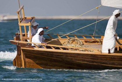 20 11 2010 - Dubai (UAE) - Dubai Louis Vuitton Trophy - Courses de boutres traditionnels pour les équipes engagées
