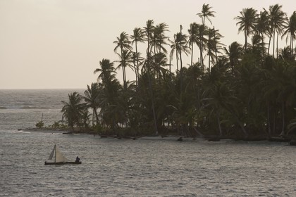 01 02 2008 - San Blas Archipelago (Panama) - Motor Yacht Senses