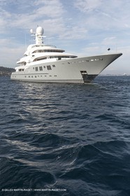 21 09 2014 - Cannes (FRA,83), Motor yacht TV