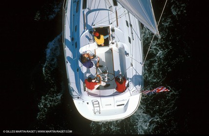 Monocoque de croisiere sous voile