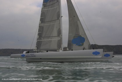 Geronimo - Jules Verne Trophy 2001 start - Brest