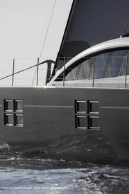 25 02 2011 - La Ciotat (FRA,13) - Super Yachts - Chantier H2X - Cartouche