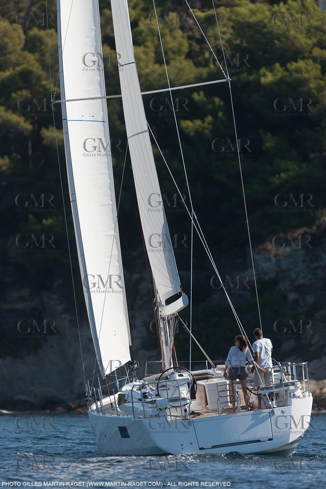 28 08 2016, Hyères (FRA,83), Chantier Jeanneau, Jeanneau Yacht 51