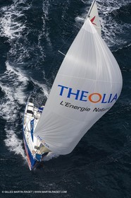 06-26-2007 - FIGARO II - THEOLIA - Skipper : Robert Nagy - Training off Marseille (south France) with strong wind conditions