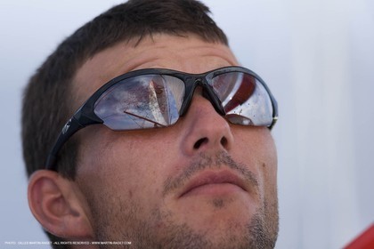 20 09 2007 - Marseille (FRA, 13) - Monos IMOCA - GROUPE BEL (Kito de Pavant) - Premières navigations - A bord avec Kito de Pavant et Sébastien Col