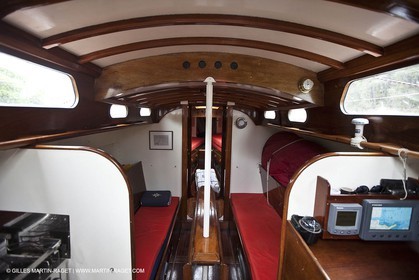 01-05-10 - Le Bono (FRA,56) - Regate Classique -Acteia II - Maica