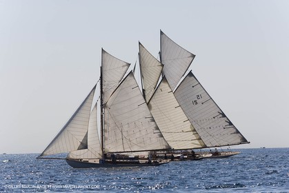 27 09 2006 - Cannes (Fr) - Régates Royales 2006 - Nan