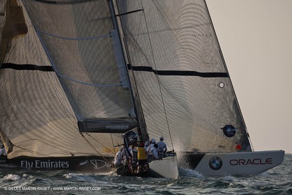 14 11 2010 - Dubai (UAE) - Dubai Louis Vuitton Trophy -  BMW ORACLE Racing - Race Day 1