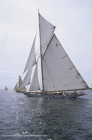 Moonbeam IV - Classic yachts