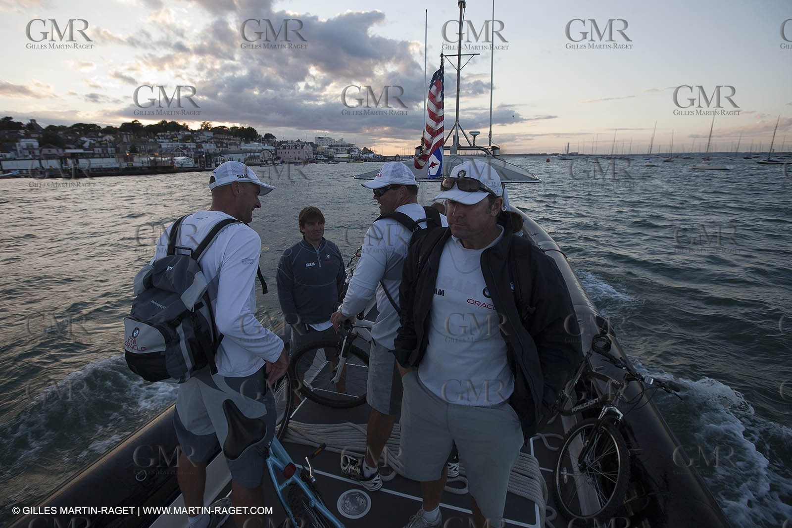 04 08 2010 - Cowes (UK, IOW) - The 1851 Cup -  BMW ORACLE Racing - Day 2.