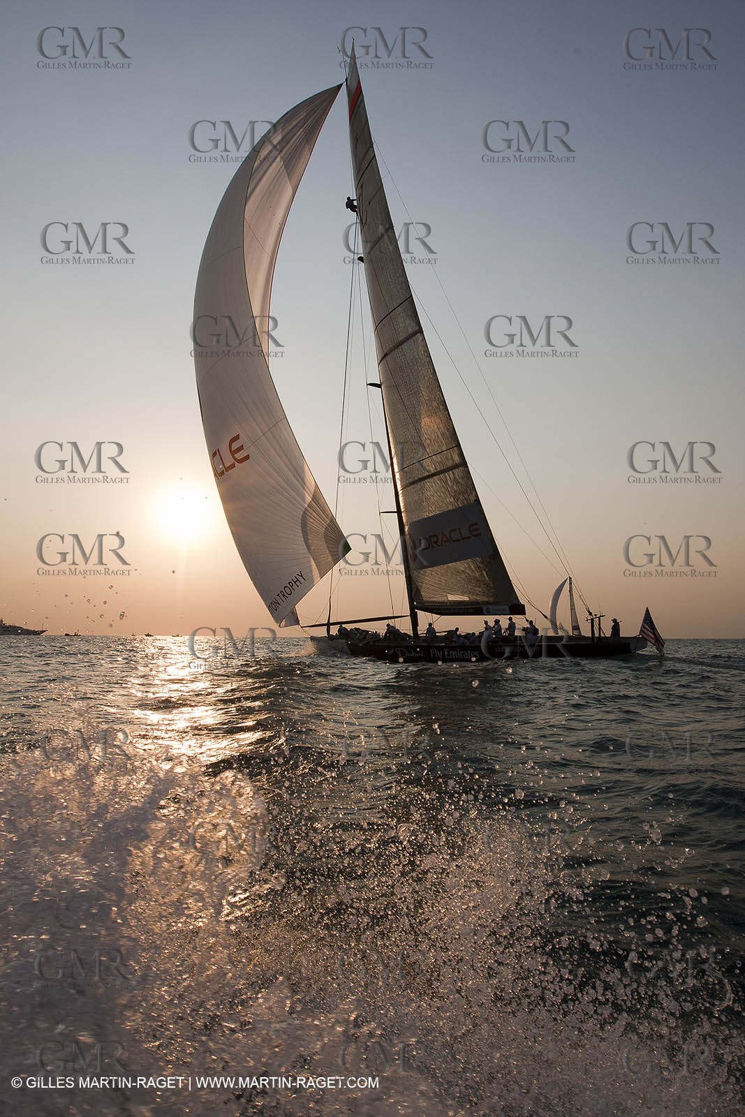 22 11 2010 - Dubai (UAE) - Dubai Louis Vuitton Trophy -  Round 2 - BMW ORACLE Racing Vs Emirates Team New Zealand