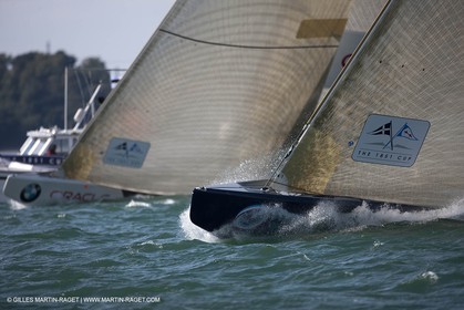 03 08 2010 - Cowes (UK, IOW) - The 1851 Cup -  BMW ORACLE Racing - Day 1.