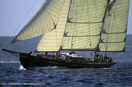 Black Swan - Yachts classiques