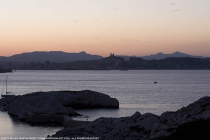 20 06 2008 - Marseille (FRA, 13) - Cruising among the local islands and creeks