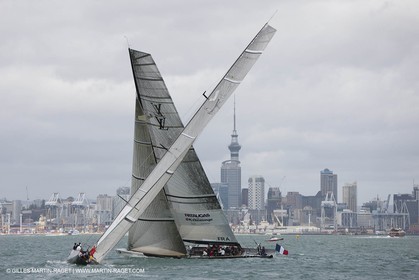 30 01 2009 - Auckland (NZL) - Louis Vuitton Pacific Series - Racing Day 1