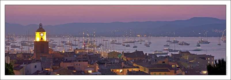 Produit : Tirage photo réalisé par nos soins sur imprimante jet d'encre professionnelle Epson à partir de 8 encres ultrachrome inaltérables (label Digigraphie).Formats au choix :. 20 x 60 cm. 33 x 95 cm- 52 x 150 cmChoix des papiers :. Papier standard brillant 250 gr., filet noir, marge blanche, tirage non signé. Papier haut de gamme satiné 290 gr. filet noir, marge blanche, tirage vérifié et signé par l'auteur.. Autres supports (canvas, acrylique, dibond) sur demandeConditionnement : tube cylindrique renforcé.Options pour l'expédition : . colissimo + dépôt boîte aux lettres (France uniquement). Colissimo avec signature à réception. Transporteur express (2 jours ouvrés) avec signature à réceptionCliquez sur caddie pour sélectionner votre formule et démarrer la procédure de commande en ligne
