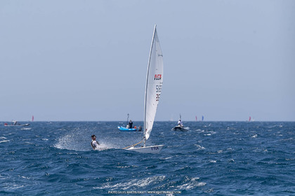 15 07 2023, Marseille (FRA), Paris 2024 Olympic Games Sailing Test Event, Day 6, Ilca 7 Medal race
