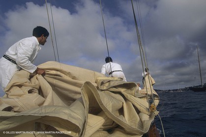 Sailing, Classic yachts (for yacht names check keywords)