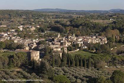 29 10 2012 -Lourmarin (FRA,84) - Le Luberon Vu du ciel