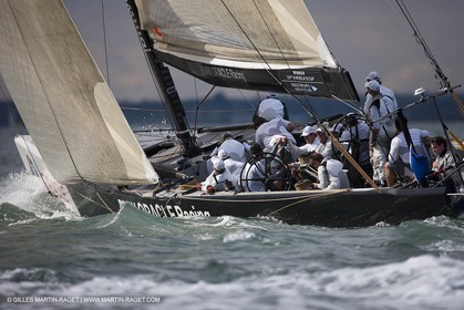 04 08 2010 - Cowes (UK, IOW) - The 1851 Cup -  BMW ORACLE Racing - Day 2