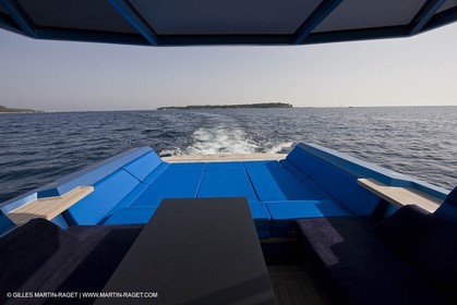 14 10 2008 - Cannes (FRA, 06) - SUper yachts - motoryachts - Wally yachts - Wallypower 48