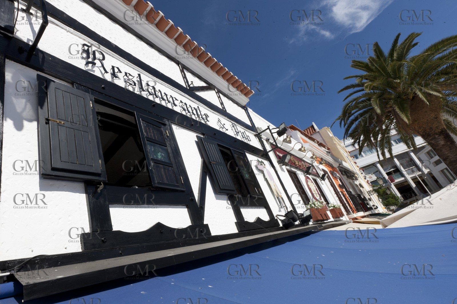 13 07 2011 - Cascais (POR) - 34th America's Cup - AC World Series - Cascais 2011 - Inside Cascais