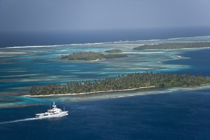 01 02 2008 - San Blas Archipelago (Panama) - Motor Yacht Senses