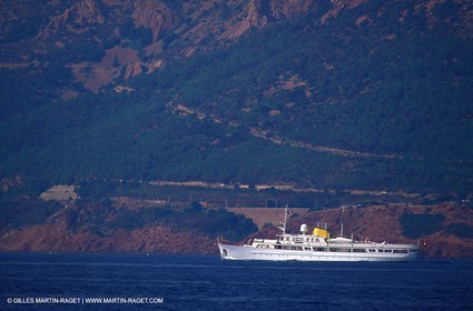 Motoryachts - SUPER YACHTS