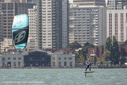 20 08 2013 - San Francisco (USA,CA) - French speed kit surfer Alex Caizergues sails with  Red Bull Youth America's Cup tem Next World Energy
