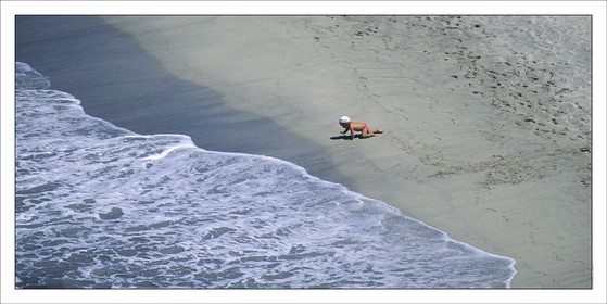 Water SPorts, plage, bains de mer, natation, swimming, beachProduct: in house made quality print on 8 ultrachome colors Epson ink Jet printer.Available sizes: . 50 x 100 cm. 100 x 200 cmAvailable papers: . Standard 250 gr glossy paper print, black streak, white margin, no signature. Top quality glossy 290 gr. paper, black streak, white margin, checked and signed by the author. Fine Art print (signed, numbered, stamped, registered) on demand. Other supports (Canvas, Acrylic, Metal) on demandPackaging: cylindric reinforced tubeShipping options: regular mail or Shipping companyClick on the basket icon to select your options and start the online ordering process