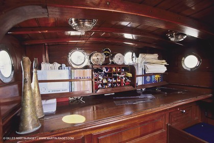 Yachts classiques - Oisea de Feu